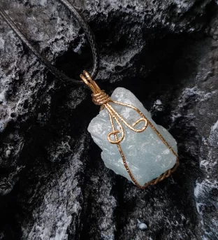 Aquamarine Stone Pendant Necklace