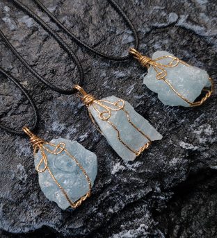 Aquamarine Stone Pendant Necklace