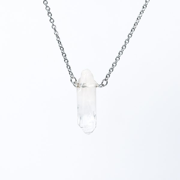 white crystal column pendant