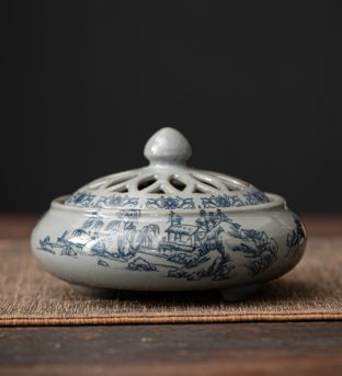 Ceramic Blue and White Porcelain Chinese Incense Burner Spiritual Energy Supplies